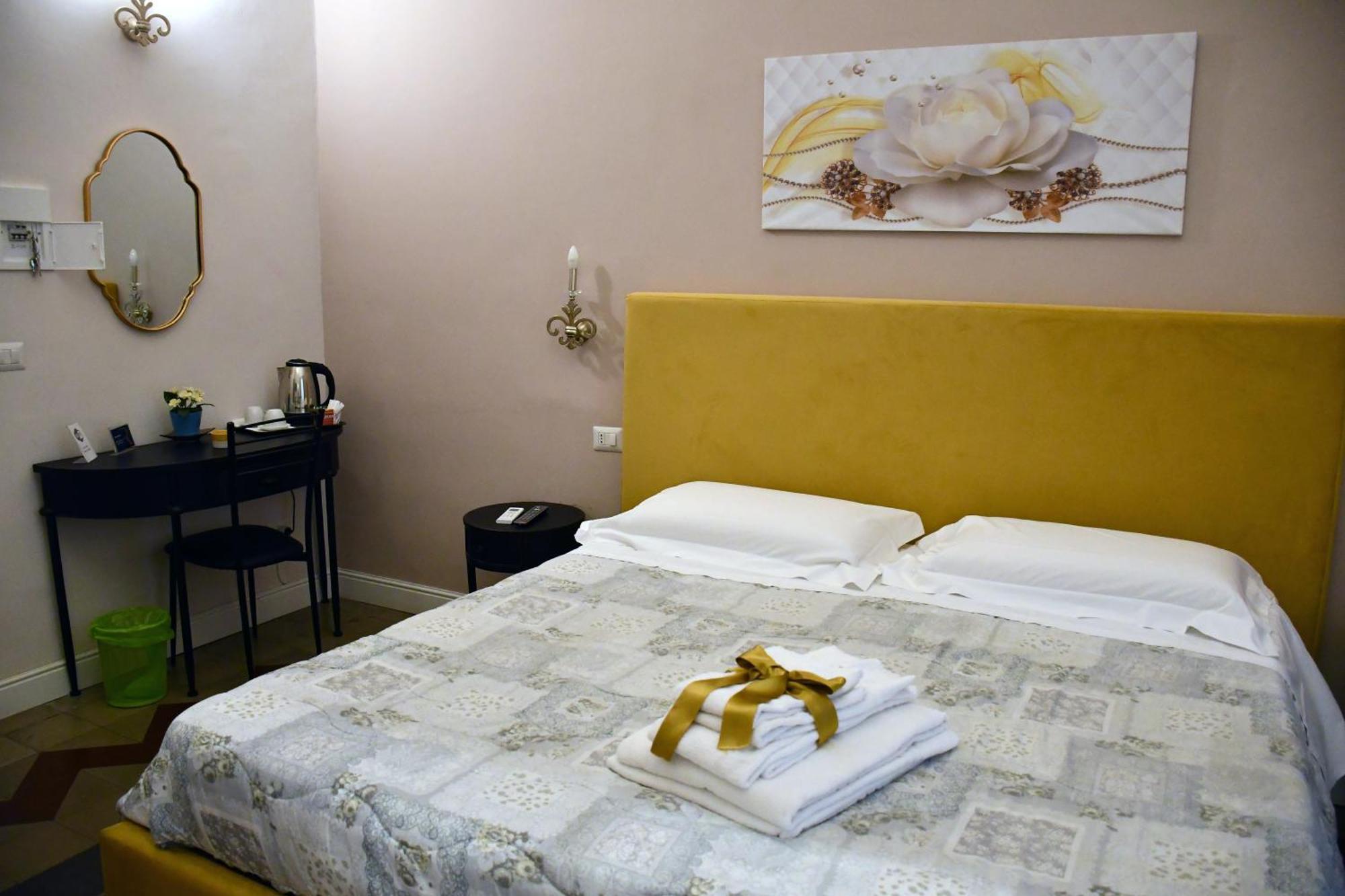 B&B Romeo Luxury Rooms Catania Exterior photo